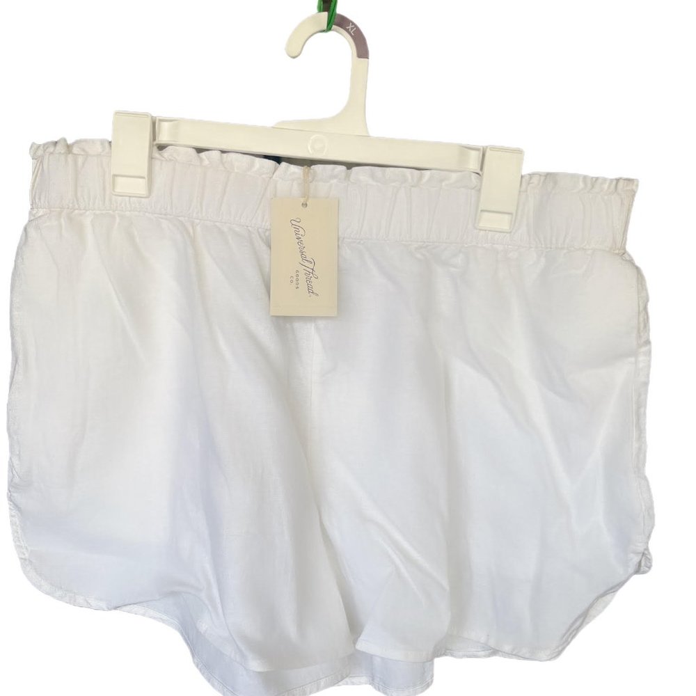 NWT White Linen Shorts